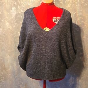 Oversized Fit Gray Knit Top